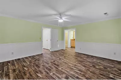 879 Brookleigh Court, Winston-Salem, NC 27104 - Photo 18
