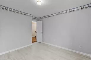 879 Brookleigh Ct, Winston-Salem, NC 27104 - Photo 28