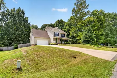 7523 Kristen Drive, Stokesdale, NC 27310 - Photo 4