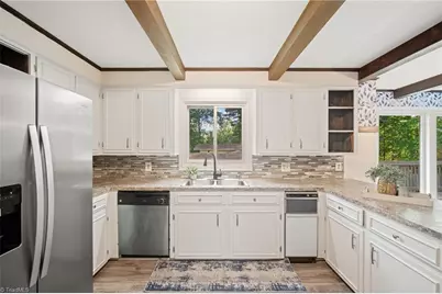 3620 Chelmsford Drive, Winston-Salem, NC 27105 - Photo 6