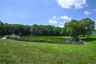 4424 Cove Cay Ln, Greensboro, NC 27410 - Photo 34