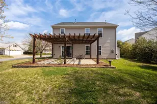 4002 Pepperbush Dr, Greensboro, NC 27405 - Photo 30