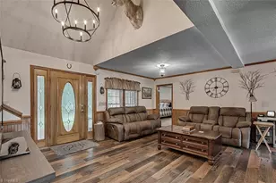 2207 Millcroft Rd, Pleasant Garden, NC 27313 - Photo 12