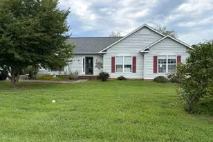 104 Blairfield Ct, North Wilkesboro, NC 28659 - Photo 1