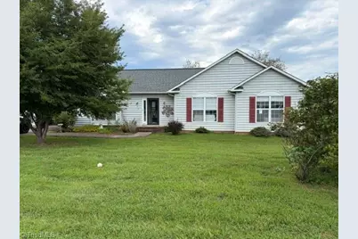 104 Blairfield Court, North Wilkesboro, NC 28659 - Photo 18
