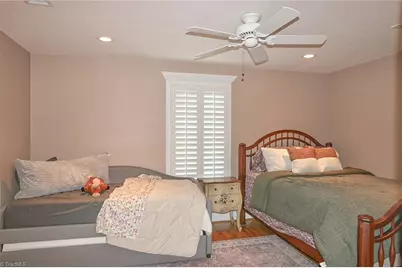 208 Triplett Street, Jonesville, NC 28642 - Photo 24