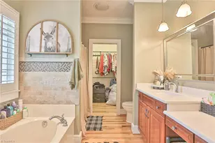 208 Triplett St, Jonesville, NC 28642 - Photo 16