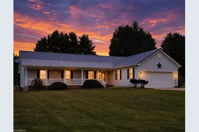 124 Glen Oaks Drive, King, NC 27021 - Photo 1
