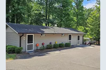 189 Club House Drive, Ennice, NC 28623 - Photo 32