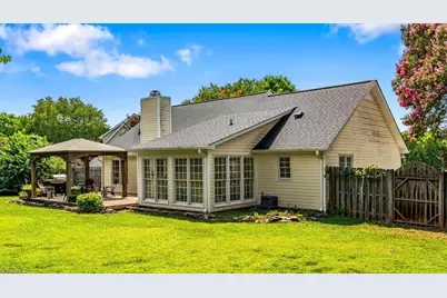2412 Meadow Gate Drive, Greensboro, NC 27455 - Photo 42