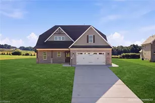 124 Sandpiper Dr, Lexington, NC 27295 - Photo 1
