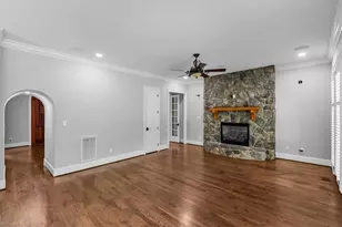 7744 Chesterbrooke Dr, Greensboro, NC 27455 - Photo 6