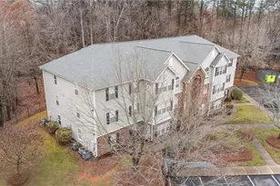 831 Timberline Ridge Ct, Winston-Salem, NC 27106 - Photo 2