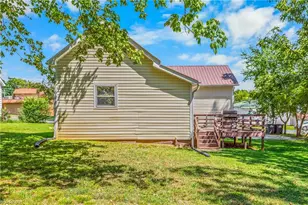 515 Foy Ave, Lexington, NC 27292 - Photo 22