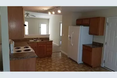 210 Kinnley Court, Greensboro, NC 27455 - Photo 4