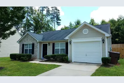 210 Kinnley Court, Greensboro, NC 27455 - Photo 2