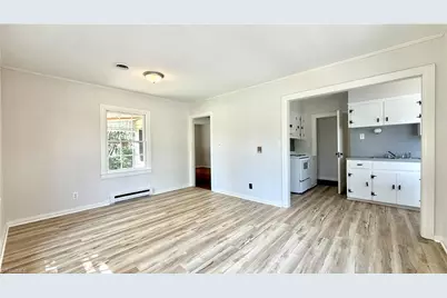 1513 Summit Avenue, Greensboro, NC 27405 - Photo 8