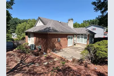 1401 Plantation Circle, Asheboro, NC 27205 - Photo 4