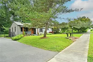 518 Cascade Ave, Winston-Salem, NC 27127 - Photo 2
