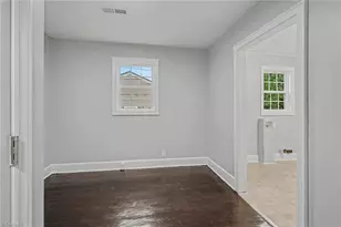 1218 Valley View St, Greensboro, NC 27405 - Photo 12