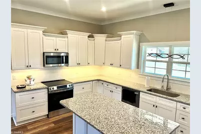 2142 Elizabeth Drive, Mount Airy, NC 27030 - Photo 6
