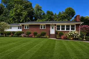 5167 N Cherry St, Winston-Salem, NC 27105 - Photo 2