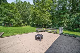 305 Milford Dr, Salisbury, NC 28144 - Photo 32