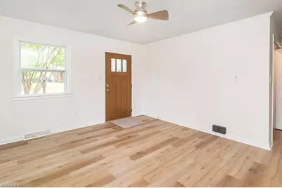 202 North Street, Mebane, NC 27302 - Photo 8