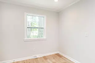 202 North St, Mebane, NC 27302 - Photo 14