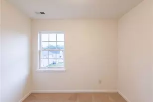 315 Royal Grey Ct, Winston-Salem, NC 27107 - Photo 10