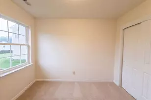 315 Royal Grey Ct, Winston-Salem, NC 27107 - Photo 8