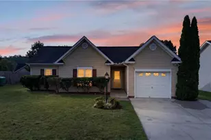 1105 Wesson Ct, High Point, NC 27265 - Photo 6