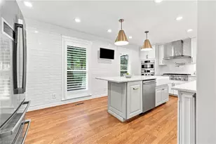 5704 Forest Manor Dr, Greensboro, NC 27410 - Photo 14