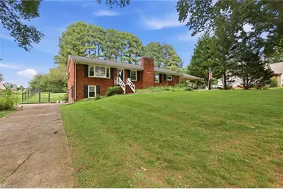 511 Croydon Lane, Winston-Salem, NC 27107 - Photo 2