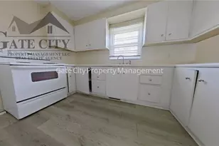 1610 Brockett Ave, High Point, NC 27260 - Photo 2