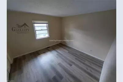 1610 Brockett Avenue, High Point, NC 27260 - Photo 6