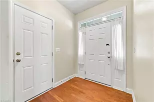 5076 Brian Center Ln, Winston-Salem, NC 27106 - Photo 8