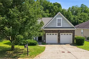 5076 Brian Center Ln, Winston-Salem, NC 27106 - Photo 6