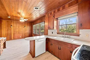 609 Main St, Danbury, NC 27016 - Photo 20