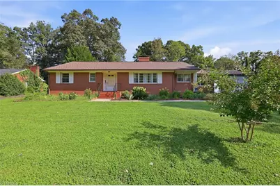 246 Fairview Avenue, Mount Airy, NC 27030 - Photo 4