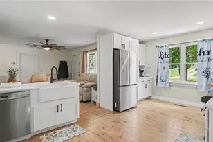 137 Oak Ridge Pl, Mount Airy, NC 27030 - Photo 10