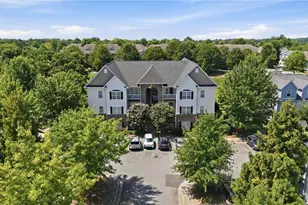2422 Eagle Creek Ct, Winston-Salem, NC 27103 - Photo 6