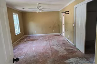10 Hackberry Ct, Greensboro, NC 27214 - Photo 12
