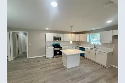 1510 Lovett Street, Greensboro, NC 27403 - Photo 4