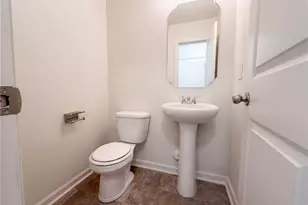 411 Sandybrooke Dr, High Point, NC 27265 - Photo 18