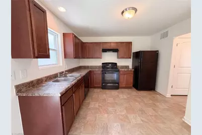 411 Sandybrooke Drive, High Point, NC 27265 - Photo 2