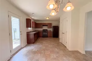 411 Sandybrooke Dr, High Point, NC 27265 - Photo 6