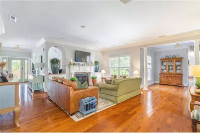 4105 Willow Knoll Lane, Winston-Salem, NC 27106 - Photo 12
