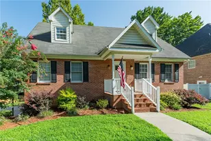 6711 Fairwood Ct, Clemmons, NC 27012 - Photo 8