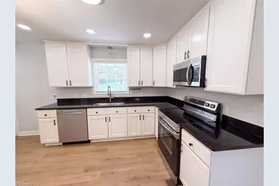 2847 Friendship Ledford Road, Winston-Salem, NC 27107 - Photo 6